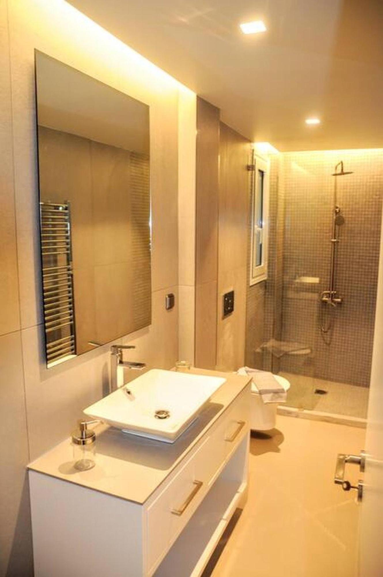 Luxurious Apartment In Acropolis Athen Eksteriør billede